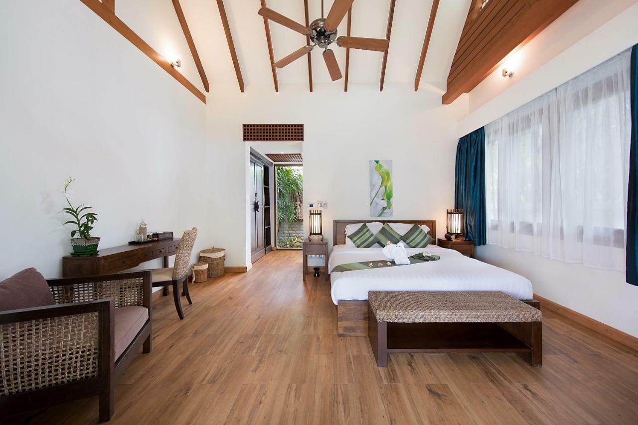 Villa Baan Chao Lay Lipa Noi Esterno foto